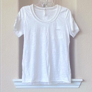 Murmur White Women's T-shirt Top Size M